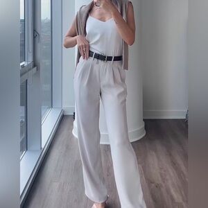 Quince Stretch Crepe Pleated Wide
Leg Pants